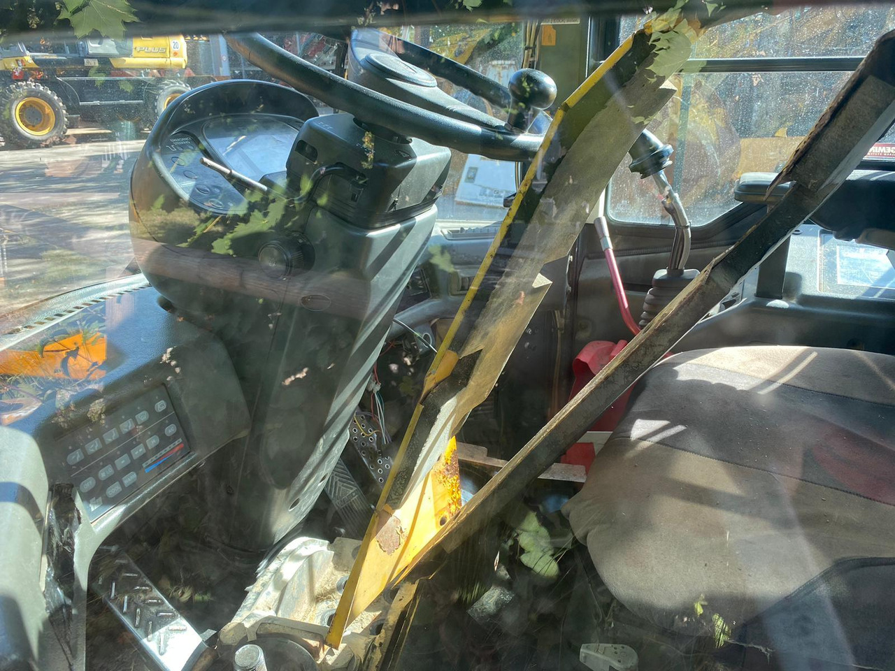 Komatsu WA 380 - Кабина для Строительной техники: фото 4 Komatsu WA 380 - Кабина для Строительной техники: фото 4