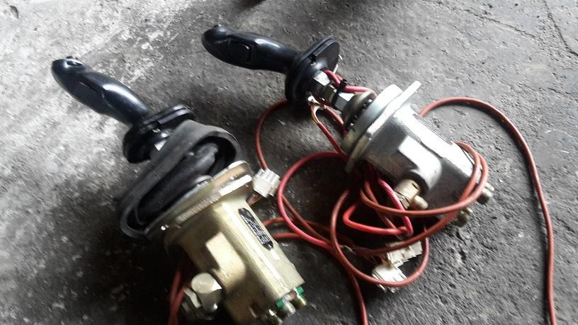 Liebherr A 900 LIT , R 914 u s. w - Кабина и интерьер для Строительной техники: фото 2 Liebherr A 900 LIT , R 914 u s. w - Кабина и интерьер для Строительной техники: фото 2