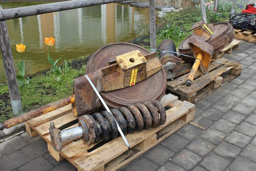 Liebherr LR 622 - Запчасти ходовой части для Строительной техники: фото 1 Liebherr LR 622 - Запчасти ходовой части для Строительной техники: фото 1