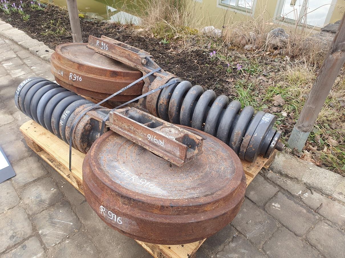 Liebherr R 916 - Опорный каток для Строительной техники: фото 1 Liebherr R 916 - Опорный каток для Строительной техники: фото 1