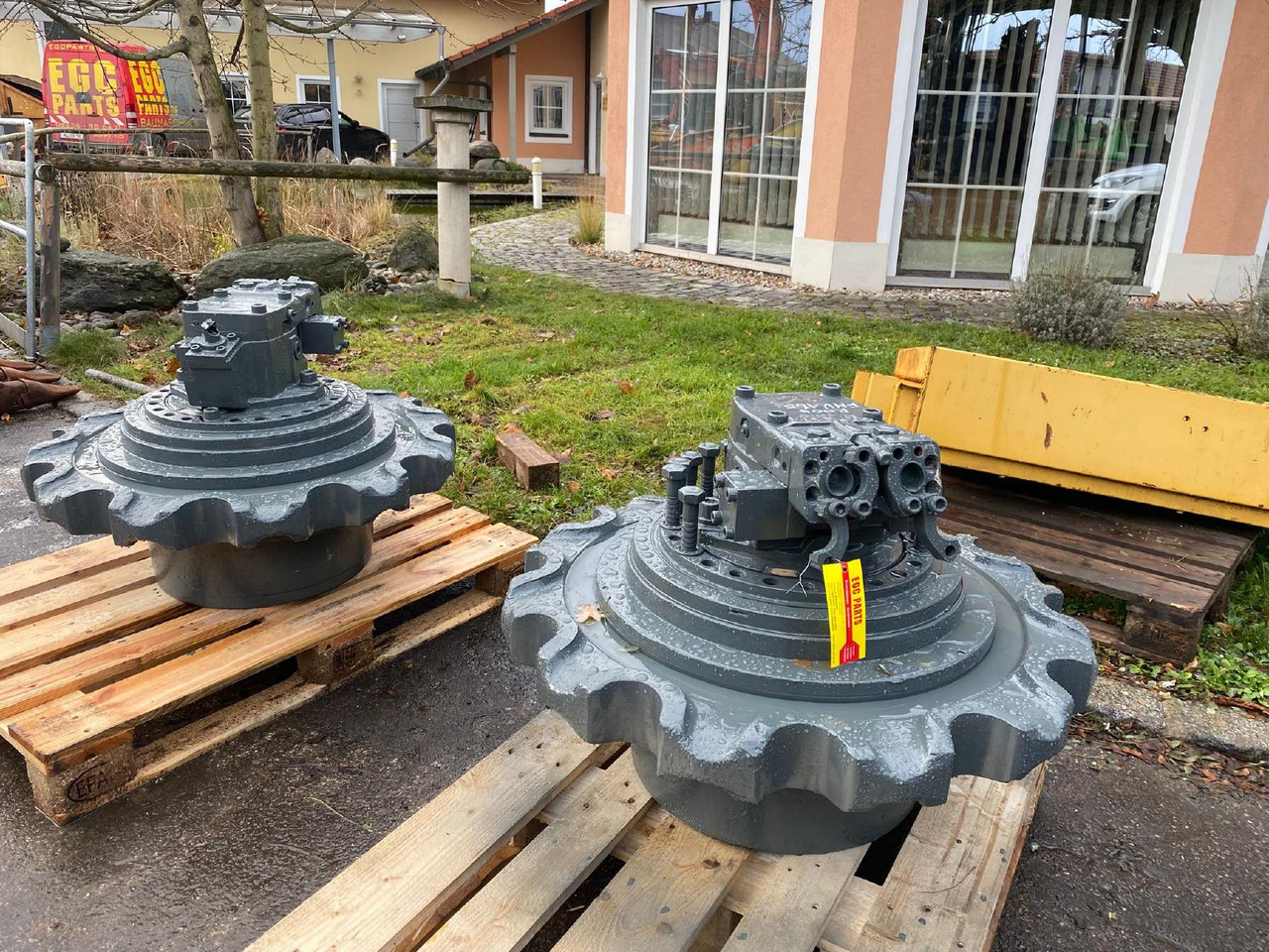 Liebherr R 964 B LIT - Бортовой редуктор для Строительной техники: фото 1 Liebherr R 964 B LIT - Бортовой редуктор для Строительной техники: фото 1