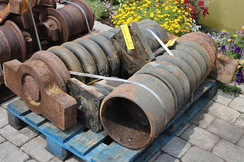 Liebherr R 974 - Запчасти ходовой части для Строительной техники: фото 2 Liebherr R 974 - Запчасти ходовой части для Строительной техники: фото 2