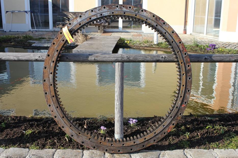 O&K RH 6 - Поворотное кольцо для Строительной техники: фото 2 O&K RH 6 - Поворотное кольцо для Строительной техники: фото 2