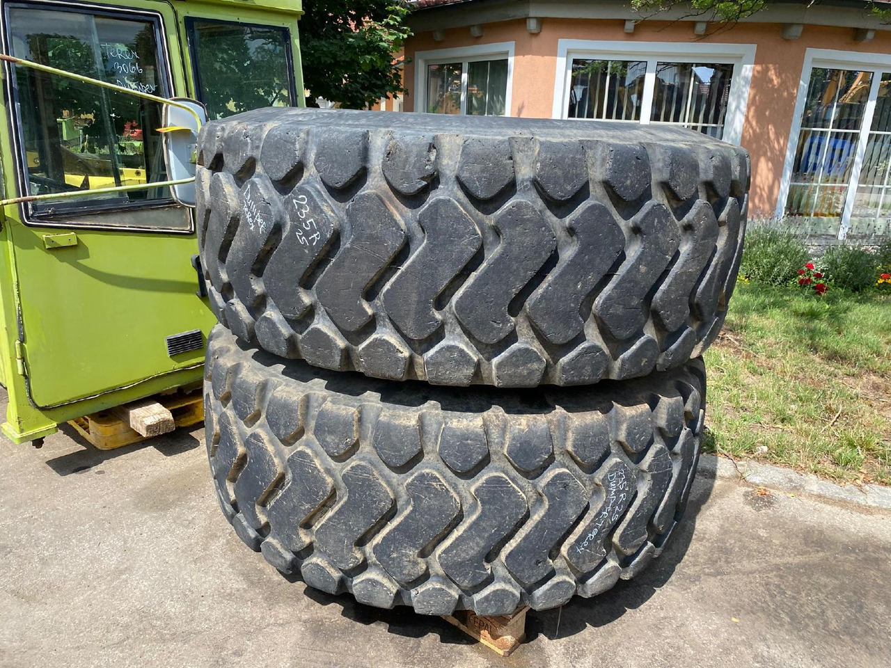 Terex 23,5R 25 aus 3066 - Шина для Внедорожных самосвалов: фото 2 Terex 23,5R 25 aus 3066 - Шина для Внедорожных самосвалов: фото 2