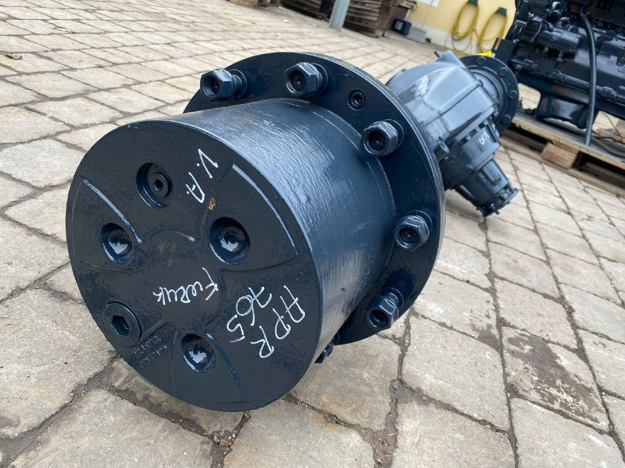 ZF AP R765 aus 320E Furukawa - Ось и запчасти для Строительной техники: фото 2 ZF AP R765 aus 320E Furukawa - Ось и запчасти для Строительной техники: фото 2