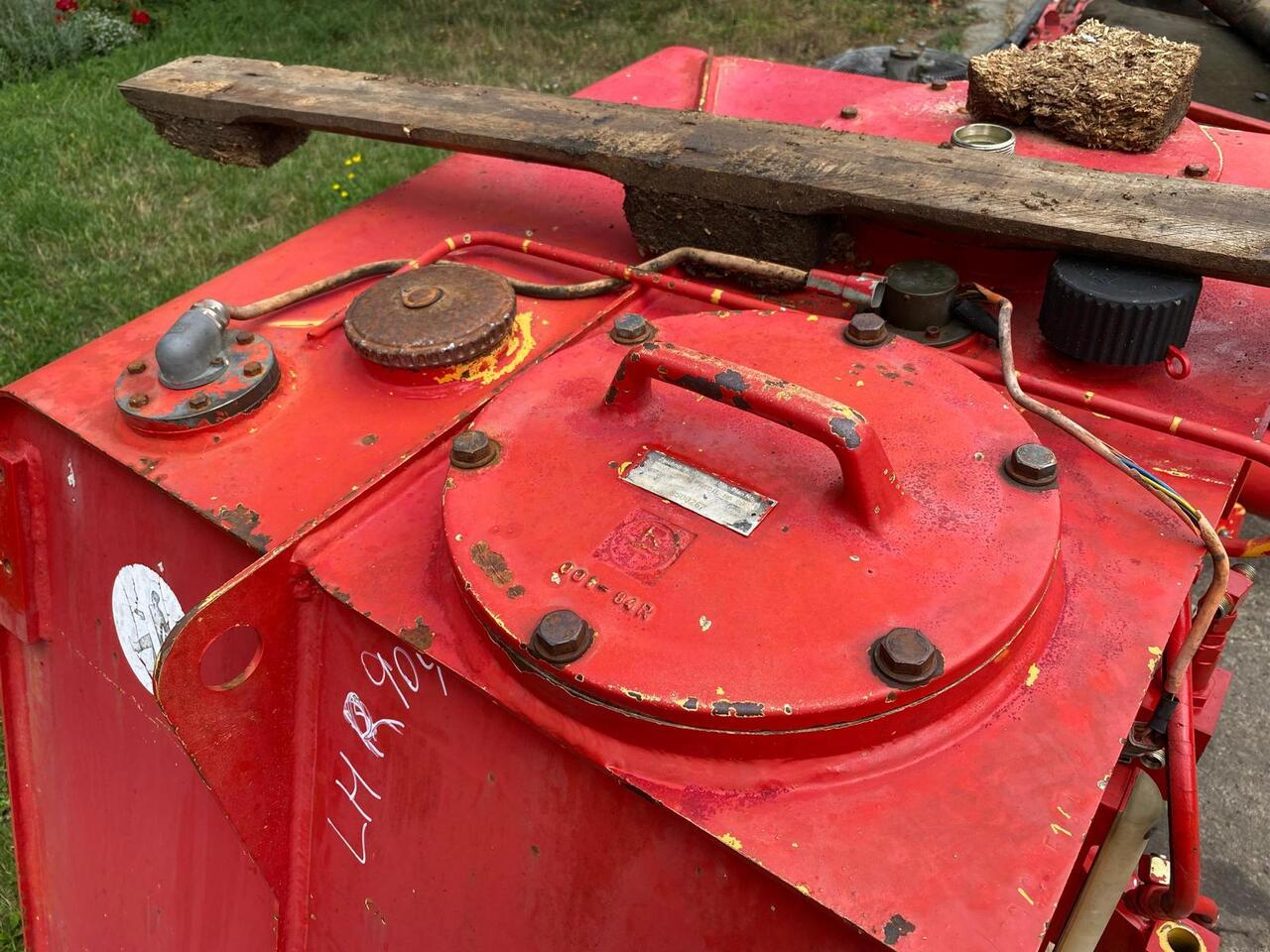 Liebherr R 904 LIT - Запчасти для Гусеничных экскаваторов: фото 2 Liebherr R 904 LIT - Запчасти для Гусеничных экскаваторов: фото 2