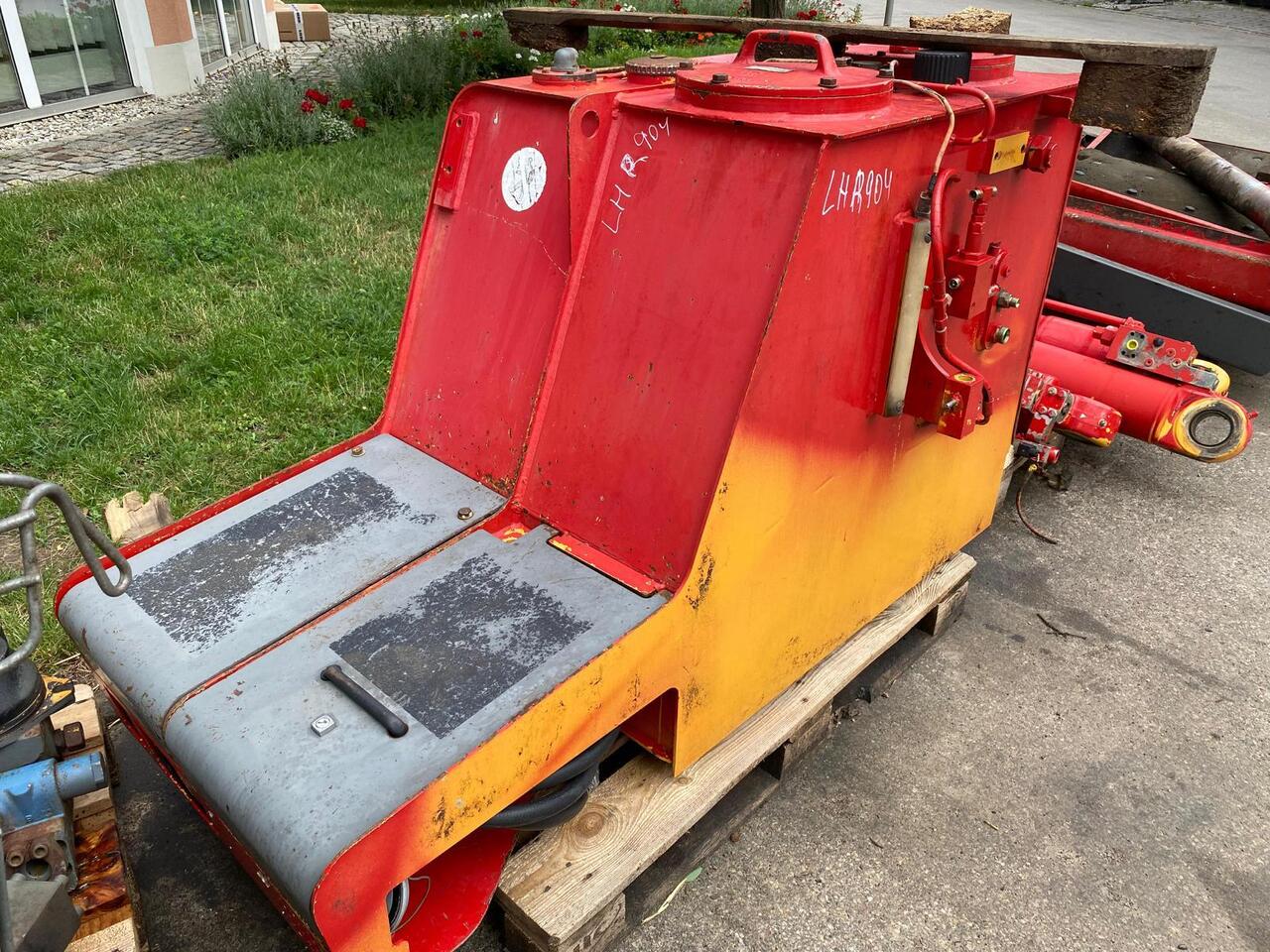 Liebherr R 904 LIT - Запчасти для Гусеничных экскаваторов: фото 1 Liebherr R 904 LIT - Запчасти для Гусеничных экскаваторов: фото 1