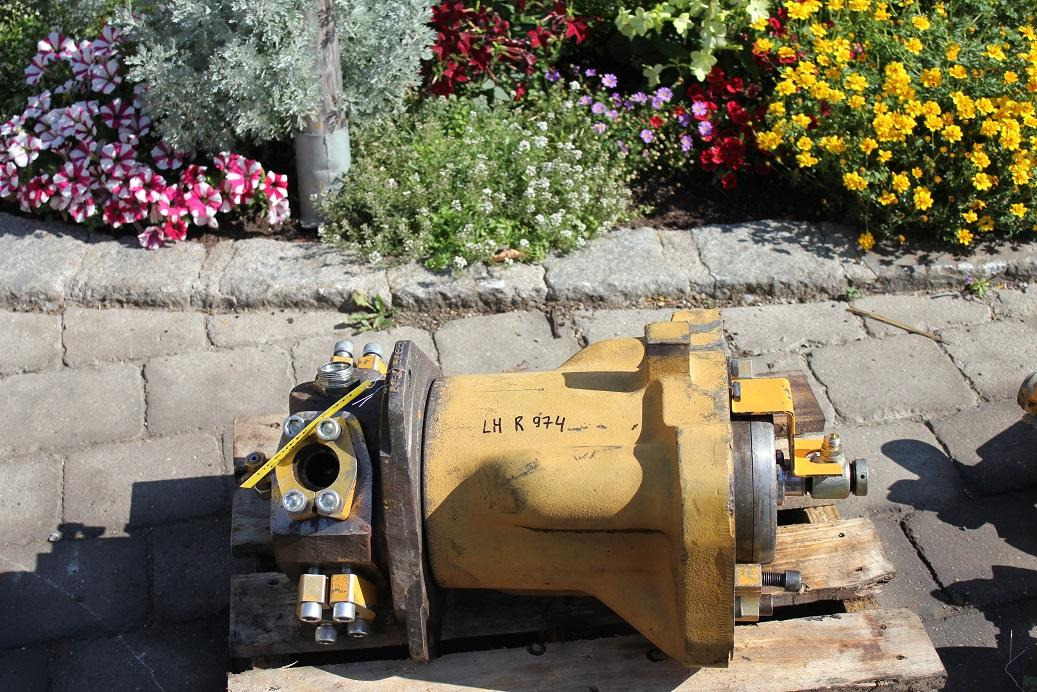 Liebherr R 974 - Запчасти для Экскаваторов: фото 1 Liebherr R 974 - Запчасти для Экскаваторов: фото 1