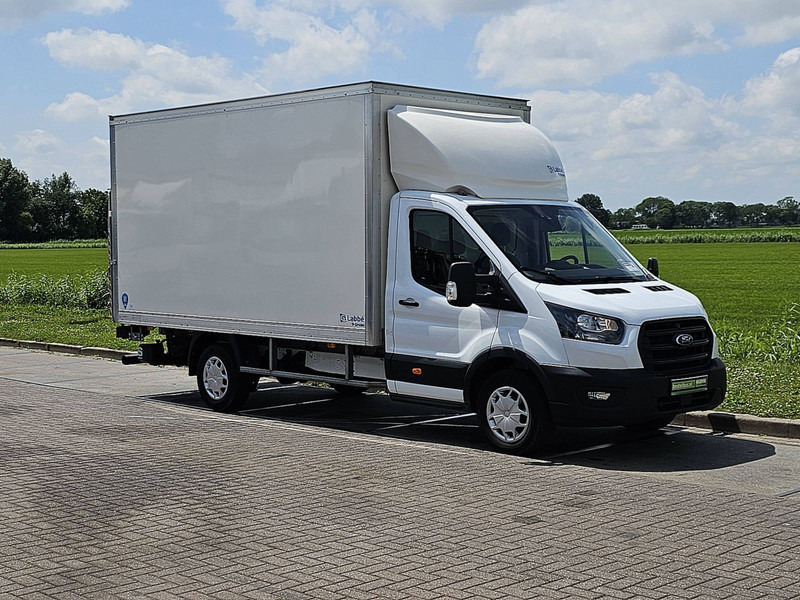 Ford Transit 2.0 Bakwagen Laadklep! - Фургон с закрытым кузовом: фото 4 Ford Transit 2.0 Bakwagen Laadklep! - Фургон с закрытым кузовом: фото 4
