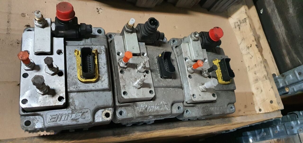 81154036134000 MAN TGX TGS truck - Глушитель/ Выхлопная система для Грузовиков: фото 1 81154036134000 MAN TGX TGS truck - Глушитель/ Выхлопная система для Грузовиков: фото 1