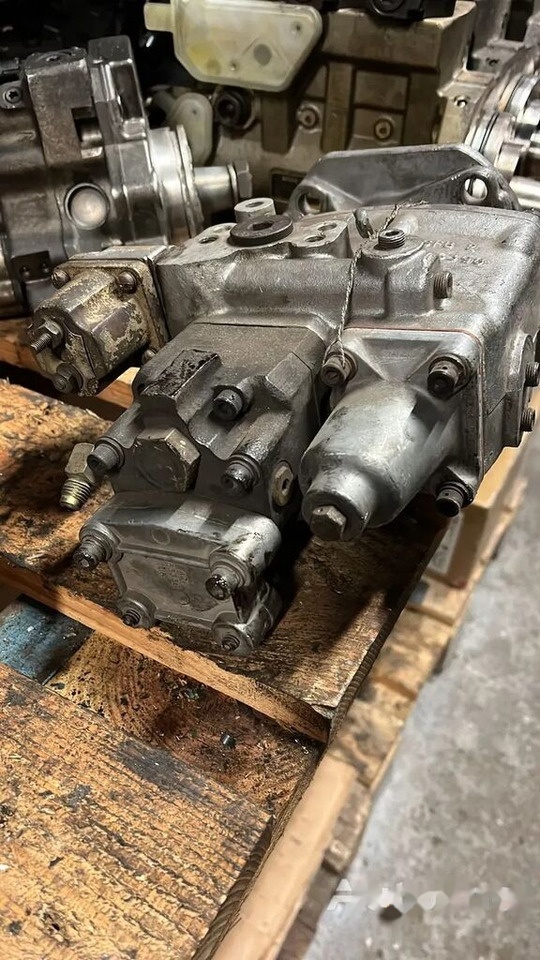 Cummins Wtryskowa 3028302 Cummins truck - Топливный насос для Грузовиков: фото 1 Cummins Wtryskowa 3028302 Cummins truck - Топливный насос для Грузовиков: фото 1