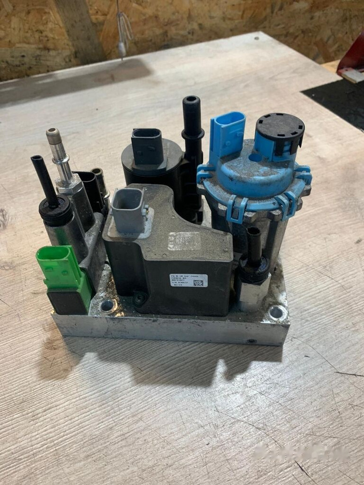 Euro 6 Volvo 23387854 do regeneracji 24V 23387854 - Глушитель/ Выхлопная система для Грузовиков: фото 1 Euro 6 Volvo 23387854 do regeneracji 24V 23387854 - Глушитель/ Выхлопная система для Грузовиков: фото 1