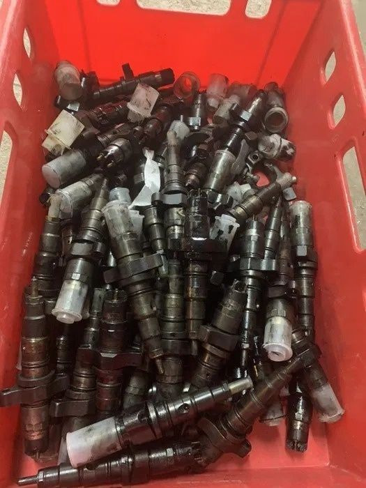 IVECO Eurocargo Używane do regeneracji 0445120007 IVECO - Распределитель впрыска для Грузовиков: фото 1 IVECO Eurocargo Używane do regeneracji 0445120007 IVECO - Распределитель впрыска для Грузовиков: фото 1