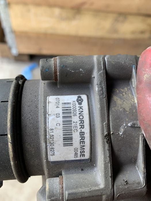 MAN zawór główny hamulcowy oryginał hurt K000926 MAN TGA K000926 - Тормозной цилиндр для Грузовиков: фото 4 MAN zawór główny hamulcowy oryginał hurt K000926 MAN TGA K000926 - Тормозной цилиндр для Грузовиков: фото 4