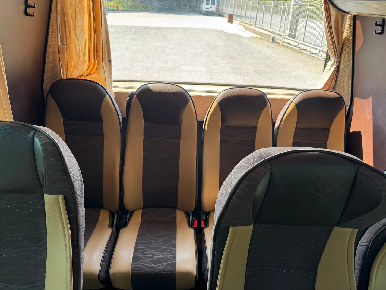 Туристический автобус MERCEDES-BENZ SPRINTER 519 CDI: фото 11