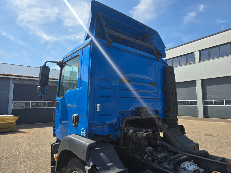 MAN TGM 15.240 TGM BDF - Грузовик-контейнеровоз/ Сменный кузов: фото 3 MAN TGM 15.240 TGM BDF - Грузовик-контейнеровоз/ Сменный кузов: фото 3