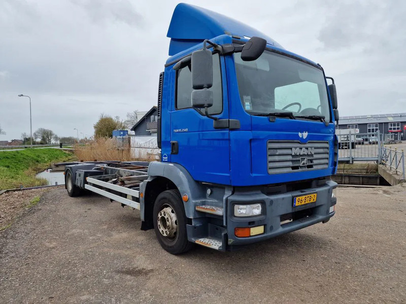 MAN TGM 15.240 container, BDF, 2009, NL Truck - Грузовик-контейнеровоз/ Сменный кузов: фото 2 MAN TGM 15.240 container, BDF, 2009, NL Truck - Грузовик-контейнеровоз/ Сменный кузов: фото 2
