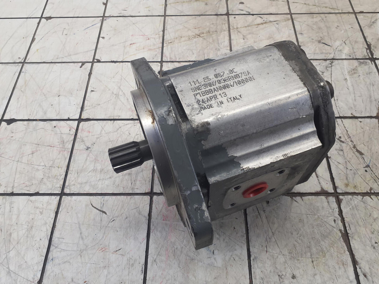 Danfoss LTM 1130-5.1 GEAR PUMP - Гидравлический насос для Мобильных кранов: фото 1 Danfoss LTM 1130-5.1 GEAR PUMP - Гидравлический насос для Мобильных кранов: фото 1
