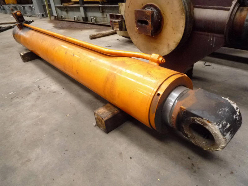 Faun ATF 30-2 Boom cylinder - Гидравлический цилиндр для Кранов: фото 1 Faun ATF 30-2 Boom cylinder - Гидравлический цилиндр для Кранов: фото 1
