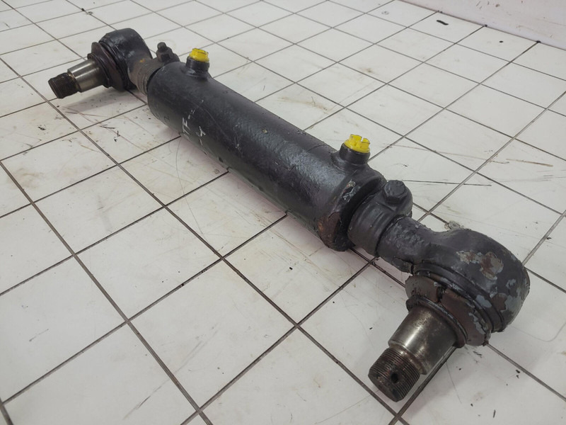 Faun ATF 60-4 steering cylinder axle 2 - Гидравлический цилиндр для Кранов: фото 3 Faun ATF 60-4 steering cylinder axle 2 - Гидравлический цилиндр для Кранов: фото 3