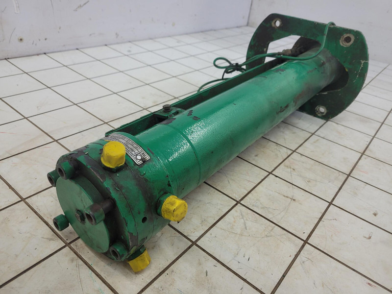 Faun ATF 65-G4 counterweight cylinder - Гидравлический цилиндр для Кранов: фото 2 Faun ATF 65-G4 counterweight cylinder - Гидравлический цилиндр для Кранов: фото 2