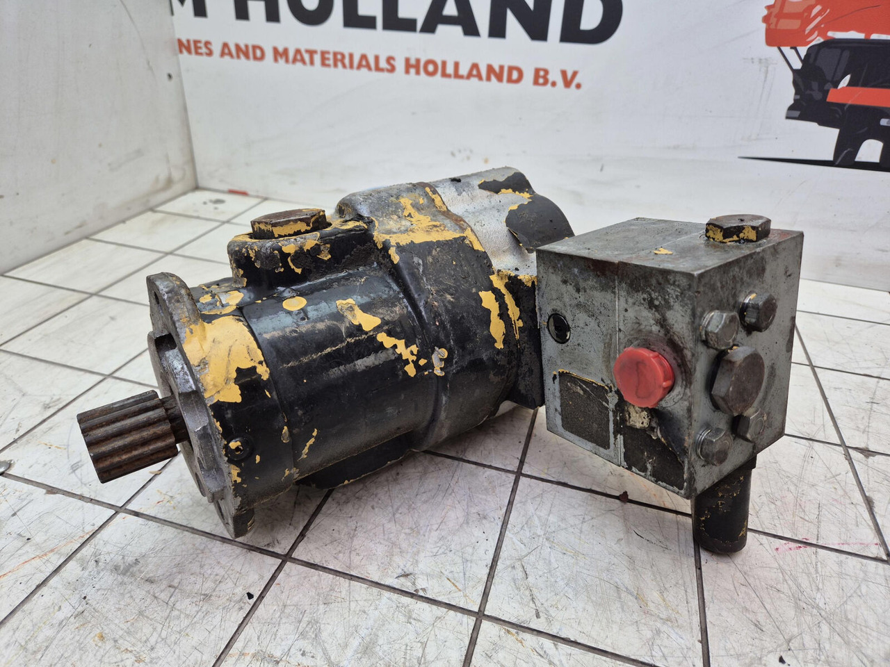 Grove AT 422 emergency steering pump - Гидравлический насос для Мобильных кранов: фото 1 Grove AT 422 emergency steering pump - Гидравлический насос для Мобильных кранов: фото 1