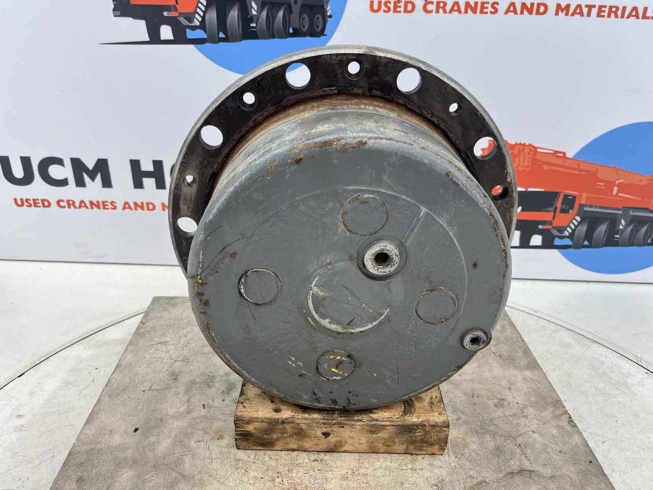 Grove AT 633 planetary gear 22-25-74-38-4pl-H137-46 - Бортовой редуктор для Мобильных кранов: фото 1 Grove AT 633 planetary gear 22-25-74-38-4pl-H137-46 - Бортовой редуктор для Мобильных кранов: фото 1