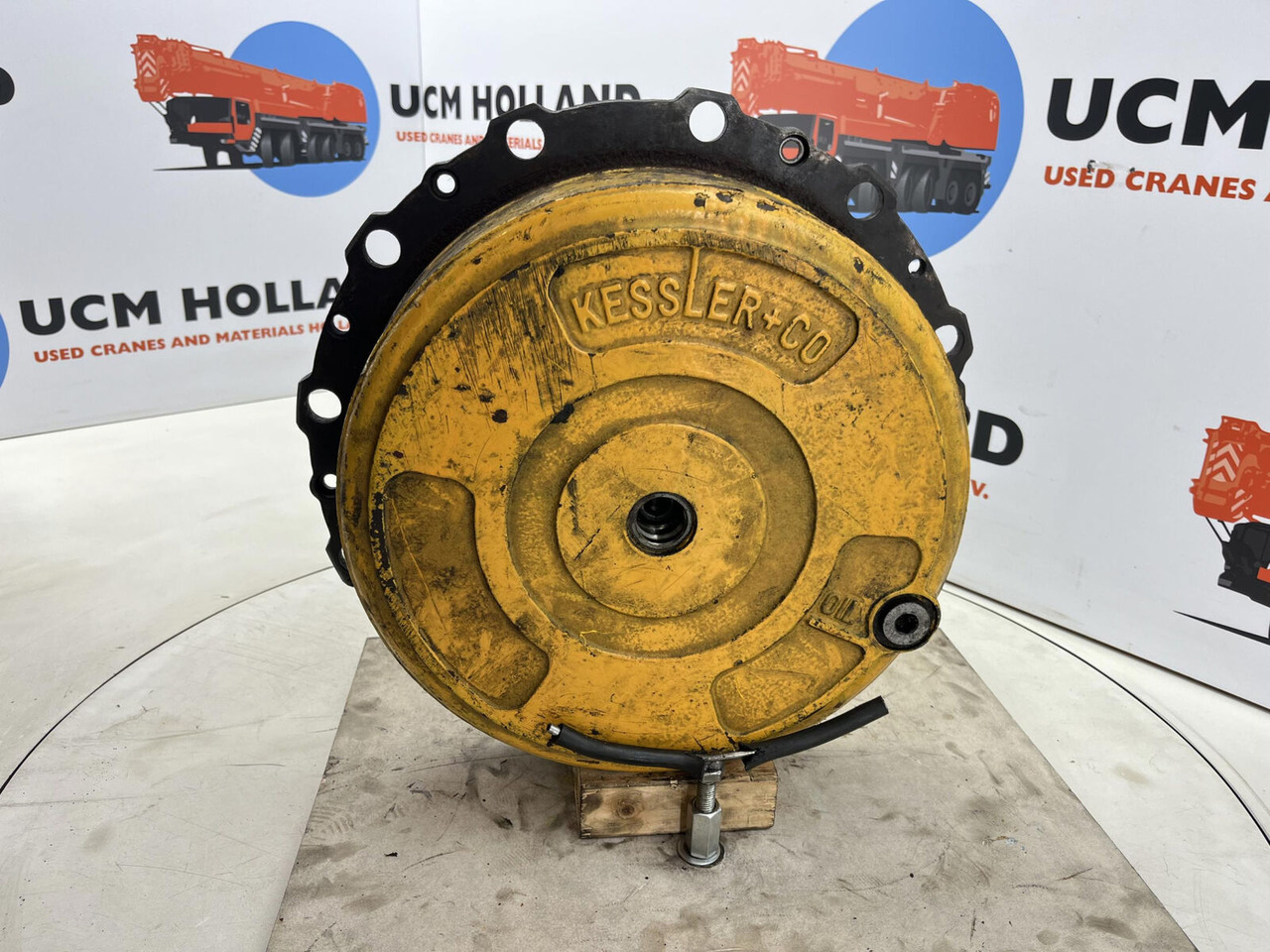 Grove GMK 2035 planetary gear 12-23-60-34-3pl-H135-46-10 - Бортовой редуктор для Мобильных кранов: фото 1 Grove GMK 2035 planetary gear 12-23-60-34-3pl-H135-46-10 - Бортовой редуктор для Мобильных кранов: фото 1
