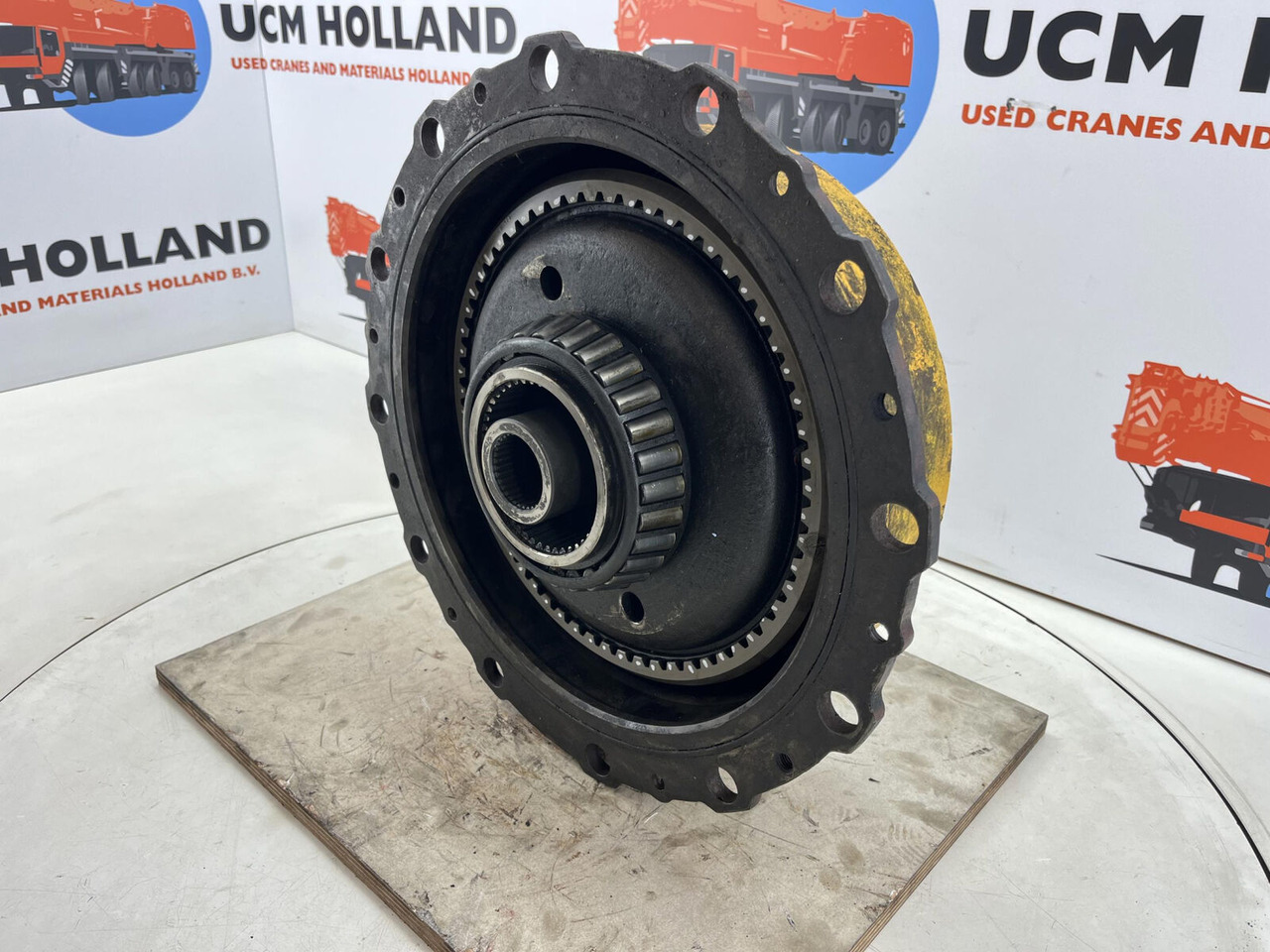 Grove GMK 2035 planetary gear 12-23-60-34-3pl-H135-46-10 - Бортовой редуктор для Мобильных кранов: фото 3 Grove GMK 2035 planetary gear 12-23-60-34-3pl-H135-46-10 - Бортовой редуктор для Мобильных кранов: фото 3