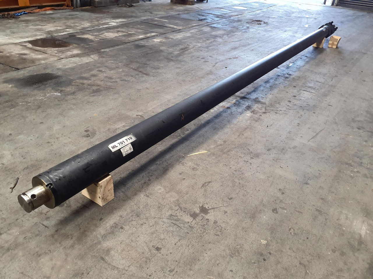 Grove GMK 3050 Telescopic boom cylinder - Гидравлический цилиндр для Мобильных кранов: фото 3 Grove GMK 3050 Telescopic boom cylinder - Гидравлический цилиндр для Мобильных кранов: фото 3