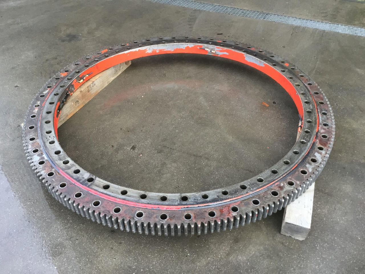 Grove GMK 3055 Slew ring - Поворотное кольцо для Мобильных кранов: фото 1 Grove GMK 3055 Slew ring - Поворотное кольцо для Мобильных кранов: фото 1