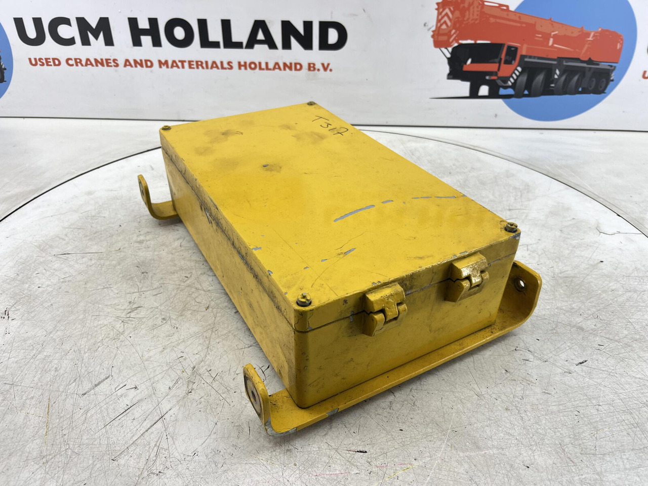 Grove GMK 3055 angular unit - Подвеска для Кранов: фото 2 Grove GMK 3055 angular unit - Подвеска для Кранов: фото 2