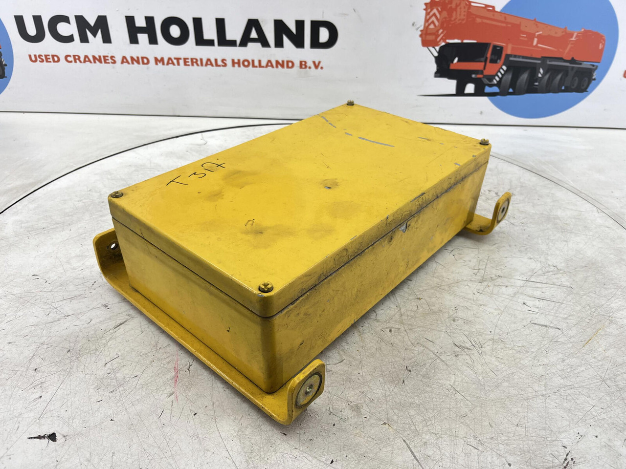 Grove GMK 3055 angular unit - Подвеска для Кранов: фото 1 Grove GMK 3055 angular unit - Подвеска для Кранов: фото 1