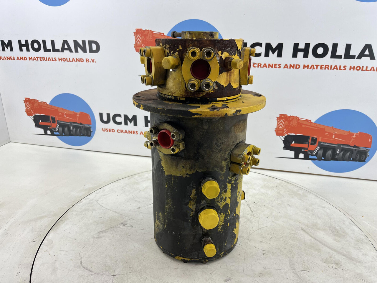 Grove GMK 3055 hydraulic swivel - Гидравлика для Мобильных кранов: фото 2 Grove GMK 3055 hydraulic swivel - Гидравлика для Мобильных кранов: фото 2