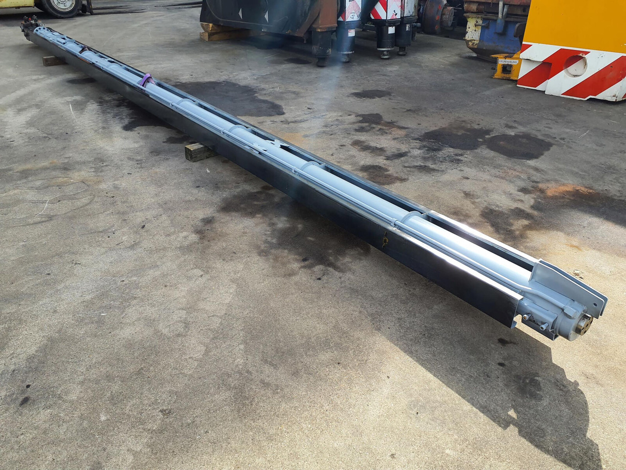 Grove GMK 3055 telescopic cylinder - Гидравлический цилиндр для Мобильных кранов: фото 4 Grove GMK 3055 telescopic cylinder - Гидравлический цилиндр для Мобильных кранов: фото 4