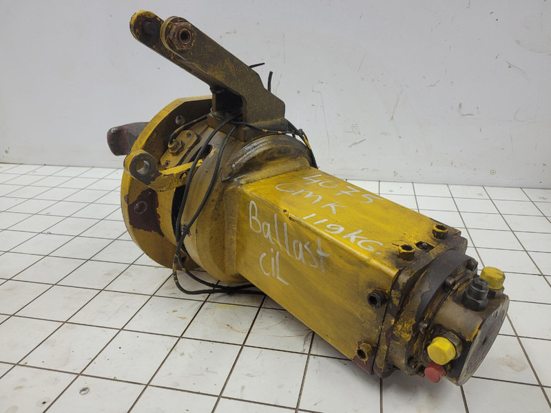 Grove GMK 4075 lifting unit counterweight left - Гидравлический цилиндр для Кранов: фото 3 Grove GMK 4075 lifting unit counterweight left - Гидравлический цилиндр для Кранов: фото 3