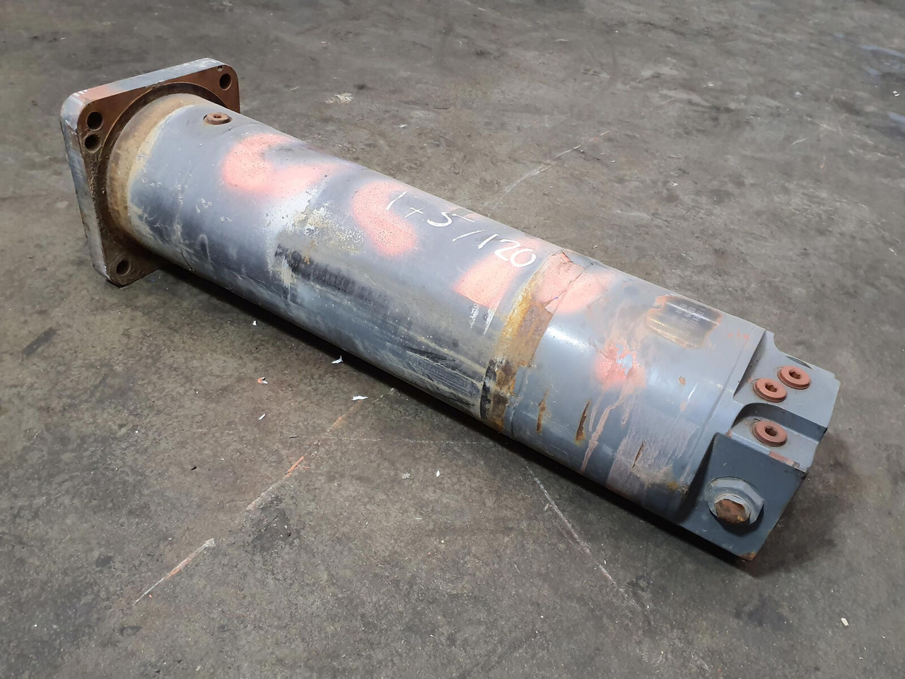 Grove GMK 5220, 5170 outrigger cylinder - Подвеска для Мобильных кранов: фото 4 Grove GMK 5220, 5170 outrigger cylinder - Подвеска для Мобильных кранов: фото 4