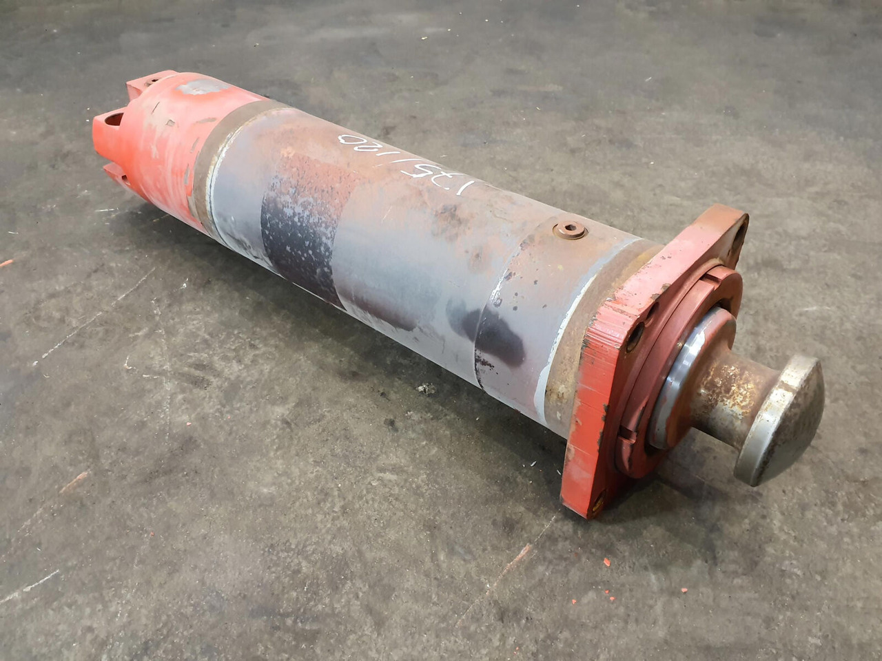 Grove GMK 5220, 5170 outrigger cylinder - Подвеска для Мобильных кранов: фото 1 Grove GMK 5220, 5170 outrigger cylinder - Подвеска для Мобильных кранов: фото 1