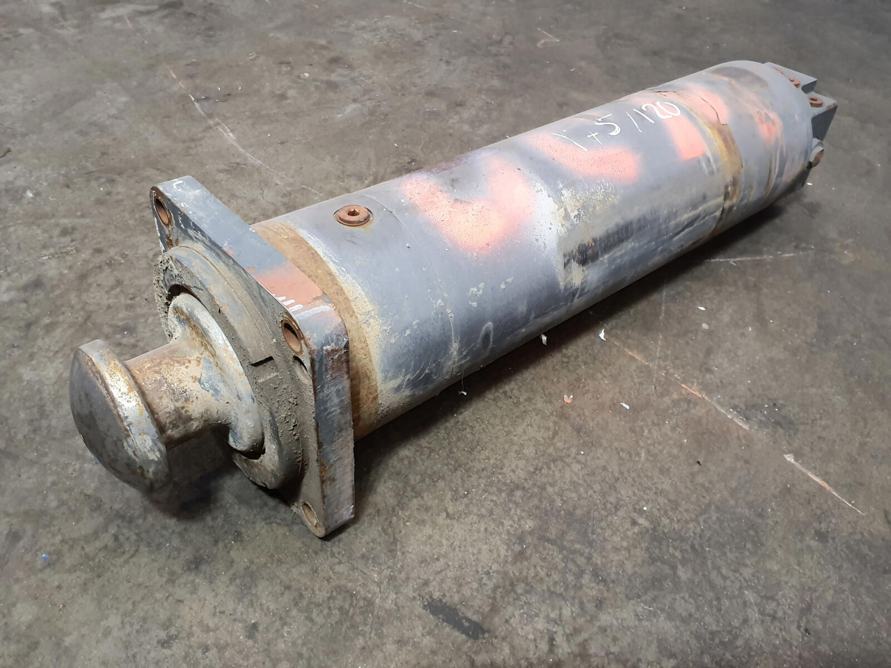 Grove GMK 5220, 5170 outrigger cylinder - Подвеска для Мобильных кранов: фото 2 Grove GMK 5220, 5170 outrigger cylinder - Подвеска для Мобильных кранов: фото 2