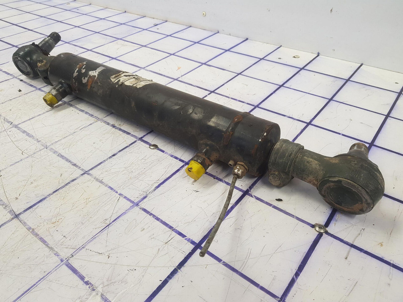 Grove GMK 5220 steering cylinder axle 5 - Гидравлический цилиндр для Мобильных кранов: фото 4 Grove GMK 5220 steering cylinder axle 5 - Гидравлический цилиндр для Мобильных кранов: фото 4