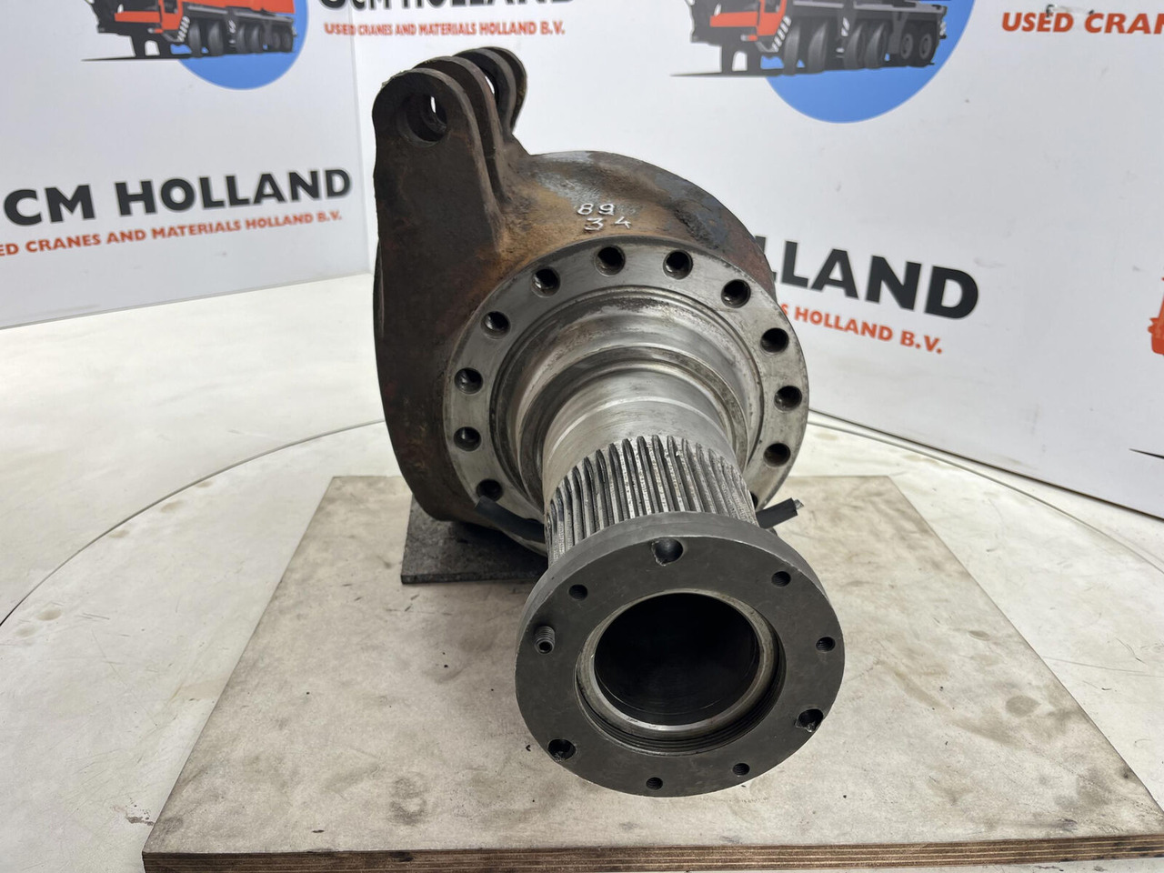 Grove GMK Steering knuckle 16 holes - Поворотный кулак для Мобильных кранов: фото 2 Grove GMK Steering knuckle 16 holes - Поворотный кулак для Мобильных кранов: фото 2