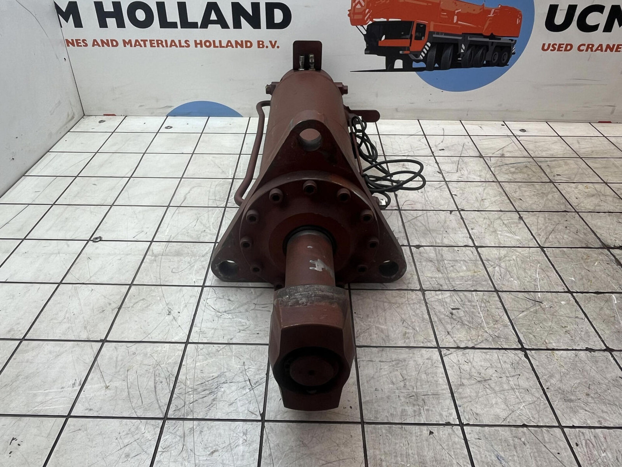 Grove GMK counterweight cylinder - Гидравлический цилиндр для Мобильных кранов: фото 4 Grove GMK counterweight cylinder - Гидравлический цилиндр для Мобильных кранов: фото 4