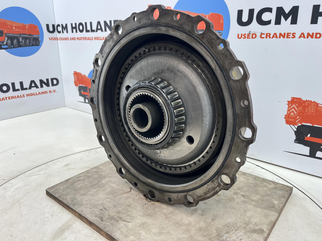 Grove GMK planetary gear 12-23-60-34-3pl-H135-46 - Бортовой редуктор для Кранов: фото 3 Grove GMK planetary gear 12-23-60-34-3pl-H135-46 - Бортовой редуктор для Кранов: фото 3