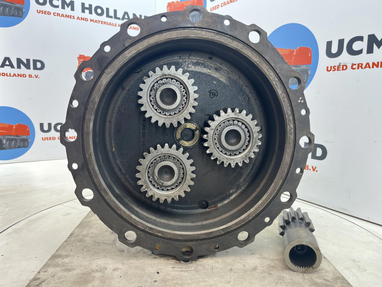 Grove GMK planetary gear 12-23-60-34-3pl-H135-46 - Бортовой редуктор для Мобильных кранов: фото 5 Grove GMK planetary gear 12-23-60-34-3pl-H135-46 - Бортовой редуктор для Мобильных кранов: фото 5