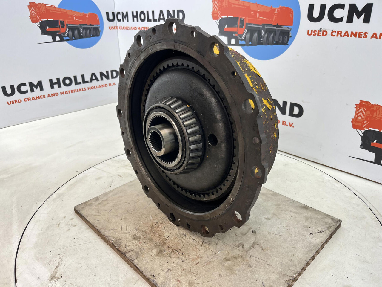 Grove GMK planetary gear 12-23-60-34-3pl-H135-46 - Бортовой редуктор для Мобильных кранов: фото 3 Grove GMK planetary gear 12-23-60-34-3pl-H135-46 - Бортовой редуктор для Мобильных кранов: фото 3