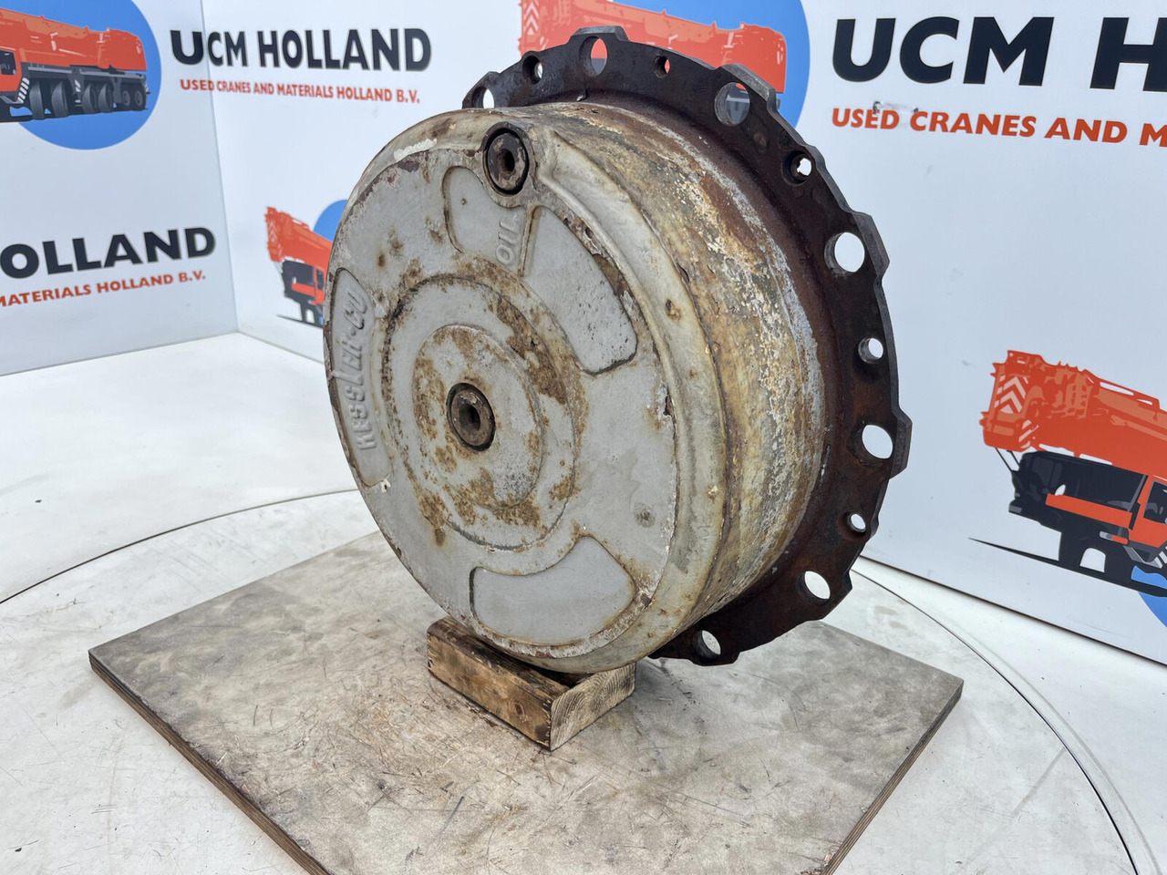 Grove GMK planetary gear 12-23-60-34-3pl-H135-46 - Бортовой редуктор для Мобильных кранов: фото 2 Grove GMK planetary gear 12-23-60-34-3pl-H135-46 - Бортовой редуктор для Мобильных кранов: фото 2
