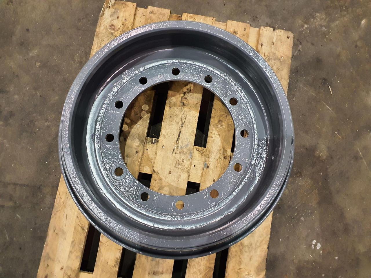 Grove Rim 445/95R25 12 14.5 3p - Колесный диск: фото 3 Grove Rim 445/95R25 12 14.5 3p - Колесный диск: фото 3