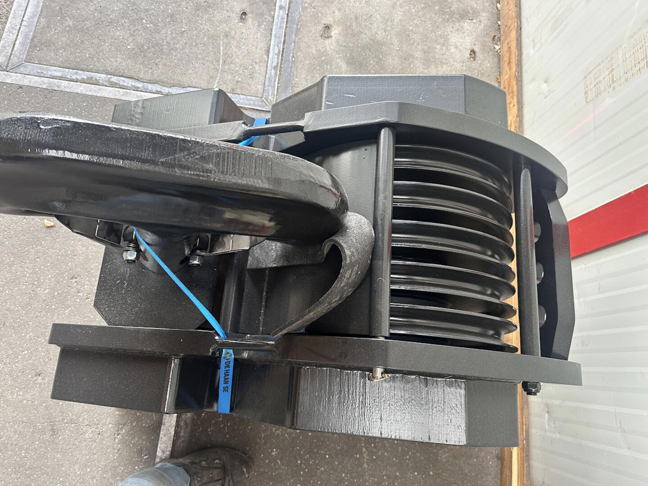 Hook block 23mm 5 sheave 125 ton - Лебёдка для Мобильных кранов: фото 2 Hook block 23mm 5 sheave 125 ton - Лебёдка для Мобильных кранов: фото 2