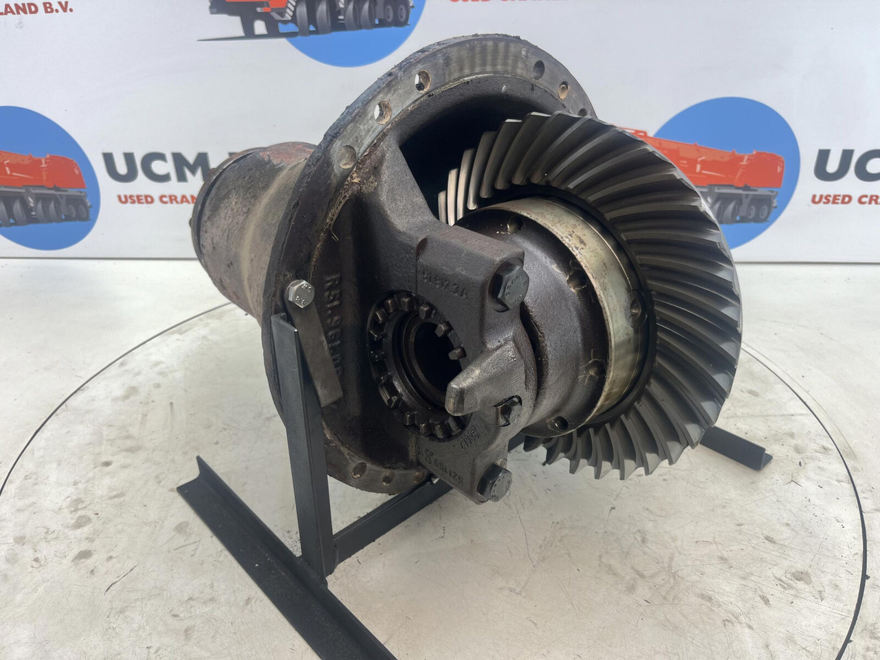 Krupp 70 GMT end differential 17x36 axle 4 - Дифференциал для Кранов: фото 1 Krupp 70 GMT end differential 17x36 axle 4 - Дифференциал для Кранов: фото 1