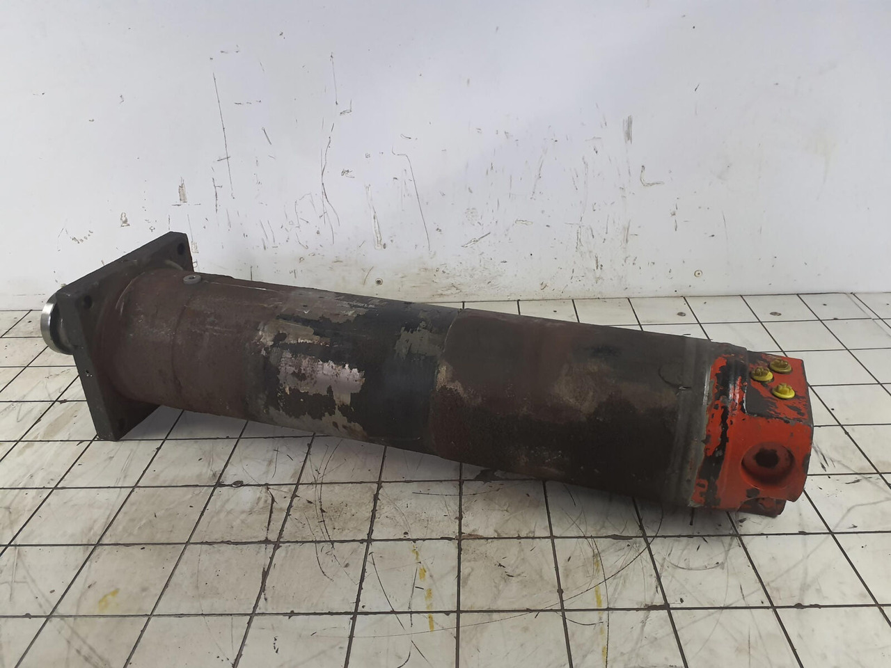 Krupp 70 GMT rebuild outrigger cylinder - Гидравлический цилиндр для Кранов: фото 3 Krupp 70 GMT rebuild outrigger cylinder - Гидравлический цилиндр для Кранов: фото 3